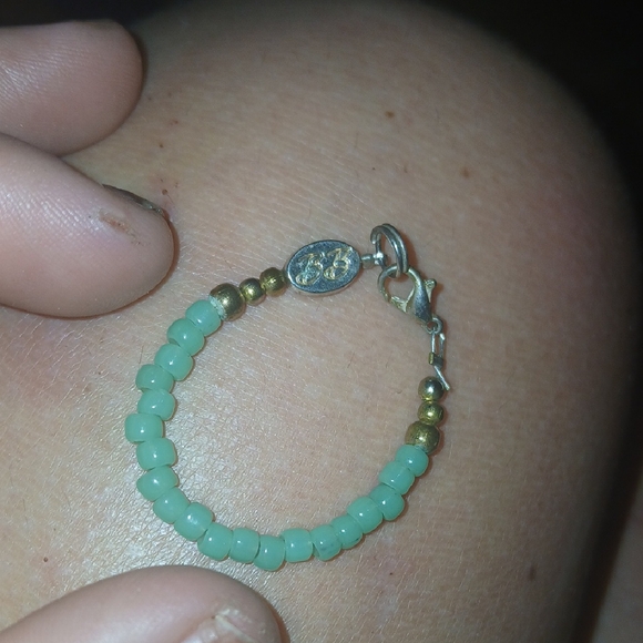Elegant jade green Beaded Bracelet with Silver and Gold Accents